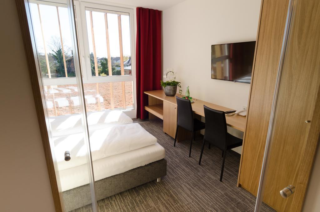 Hubertushof Fromwald Hotel Und Gasthof Bad Fischau Luaran gambar